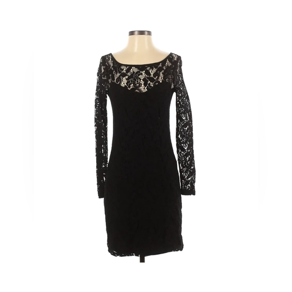 Pippa D Casual Lace Dress - Picture 1 of 7
